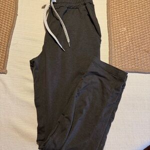 Vuori green/black Joggers